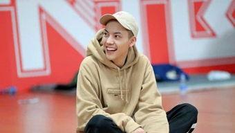 娱乐吃瓜的博主,吃瓜博主带你探秘明星幕后故事